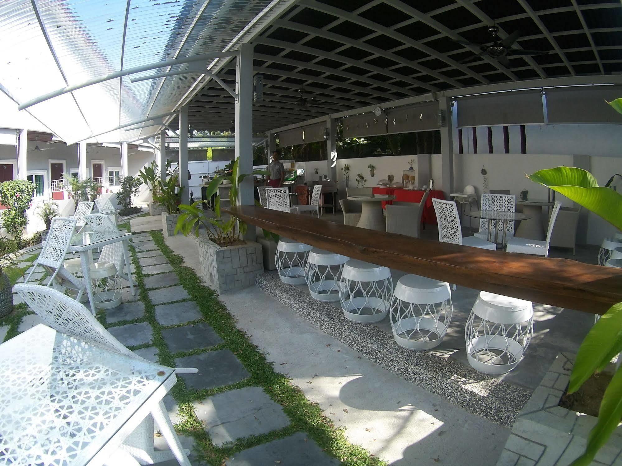 Langkawi Chantique Pantai Cenang  Exterior foto